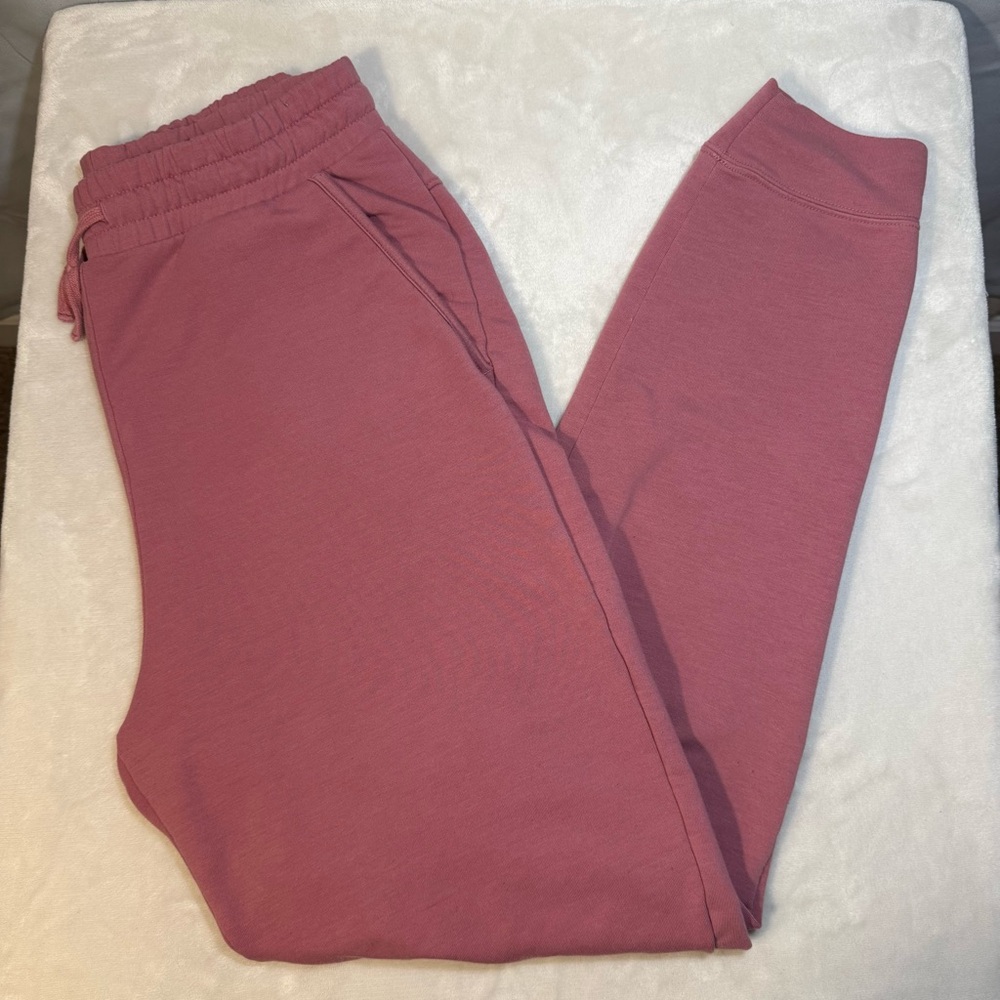 Nike Yoga Dri-FIT Joggers – Dusty‎ Rose Pink (Size S)